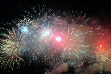 Divieto di utilizzo di PETARDI, BOTTI E ARTIFICI PIROTECNICI per il periodo dal 31 dicembre 2025 al 2 gennaio 2026